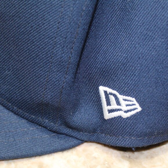 Dallas Cowboys NFL Hat New Era 59FIFTY 7 1/4 Fitted Navy Blue Star - Picture 4 of 9